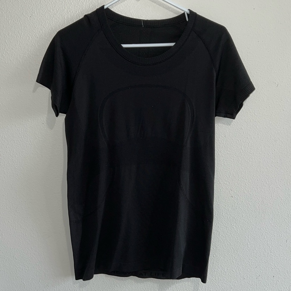 Lululemon Women’s Black Swiftly Tech Short Sleeve Top